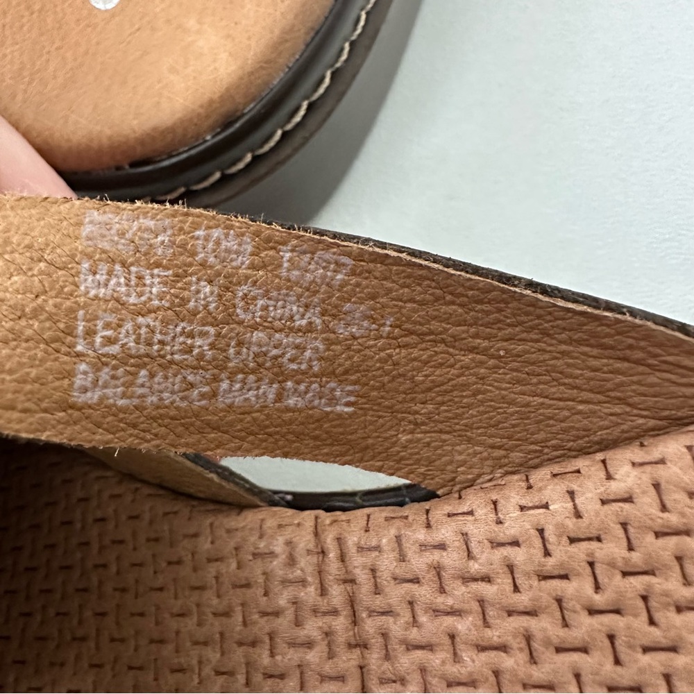 Clarks Brown Leather Strappy Wedge Comfort Sandals Womens Size 10 - Picture 7 of 8